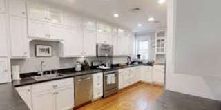 Awesome four bedroom in Brookline Gallery 1