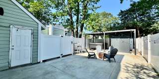 Ready NOW! A Custom Townhouse-Style Duplex Blocks to the Beaches! Fenced Yard - Hot Tub - Pet Friendly - All Appliances! Gallery 3