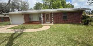 COMING SOON! READY 9/20 - Charming 2BR/1BA Home in Temple — Fenced Yard & Mature Trees Gallery 1