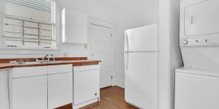 2 BED | 1 BATH | STARLAND DISTRICT Gallery 19