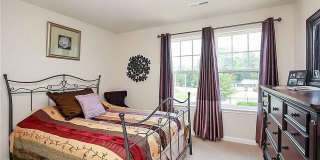Room in 4 Bedroom Townhome at Sharon Rd W Room in 4 Bedroom Townhome at Sharon Rd W Gallery 36