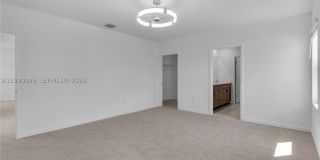 615 NE 1st Terrace Gallery 15