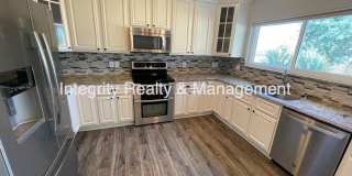 4 Bed/ 2.5 Bath Single Family Home, 1890 sq ft, 10400 Tracewood Ct Highlands Ranch CO Gallery 12