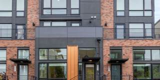 2364 Franklin Avenue East Gallery 1