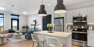 37 West Farnam Gallery 21