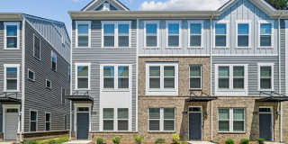 Reve Noda Junction Gallery 22