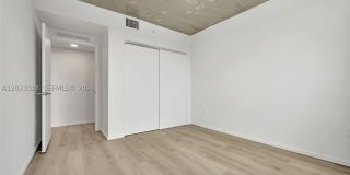 475 NE 125th Gallery 6