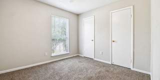 Pine Creek Apartments Gallery 58