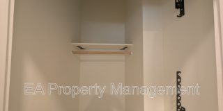 816 1/2 13th St NW Gallery 11