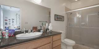 1900 Central Avenue Southwest - 1Unit 203 Gallery 16