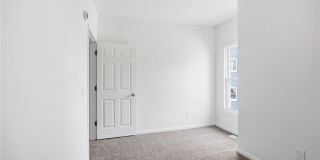 720 Mary St Gallery 4