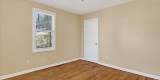 91 Jewett Street Gallery 13