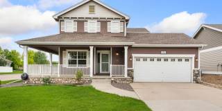 Gorgeous Corner Lot with Wrap-Around Porch and Basement Suite! Gallery 1