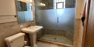 5719 N Kenmore Avenue Gallery 14
