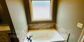 106 Shadow Springs Dr Gallery 10