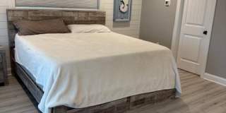 13 8th Avenue Gallery 21