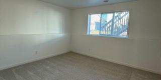 3 Bed 3 Bath Townhome Gallery 8