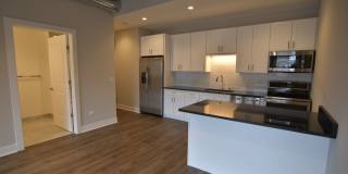 3833 N Broadway Gallery 66