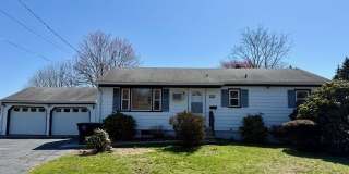 90 Mary Ellen Drive Gallery 1