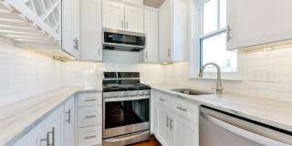 44 West Eagle Gallery 1