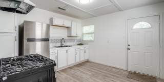 326 SUBLETT DR Gallery 11