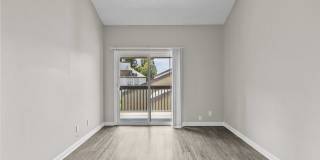 The Lake Gallery 128