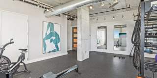 Vantage St Pete Gallery 25
