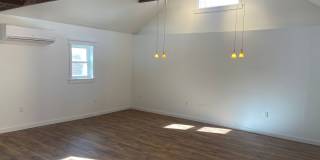 Beautiful 2 bedroom home in Chaffee Park with Huge Studio Gallery 27