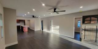 821 S Van Ness Ave Gallery 1
