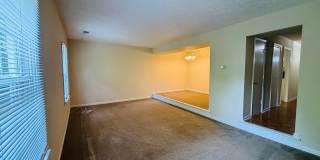4 Bedroom, 2.5 Bath Townhouse Gallery 10