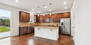 Charming 4BR House in Parker with 900 sq feet Finished Basement Gallery 17