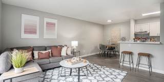 Oakdale Springs Apartments Gallery 11