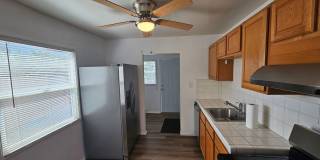 RETIREMENT COMMUNITY: Renovated Residence Hidden Gem 2 Bed/1 Bath - San Leandro Gallery 11