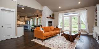 Custom Hillsboro Ranch with Gourmet Kitchen, Dual Fireplaces & Upgraded Finishes! Custom Hillsboro Ranch with Gourmet Kitchen, Dual Fireplaces & Upgraded Finishes! Gallery 12
