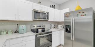 424 NE 4th Ave Gallery 6