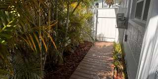 Unfurnished Beautiful Studio Retreat in Treasure Island – Minutes from the Beach! Gallery 10