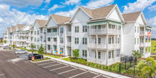 The Brightly Apartments Gallery 39
