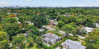 841 SW 18th Court Gallery 1