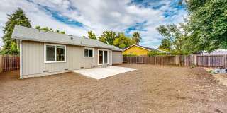 Bright 2 Bedroom, 1 Bathroom Single Family Home! Attached 2 Car Garage and Landscaping Included! Gallery 28