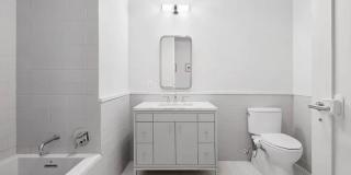 1 Clinton Street Gallery 8