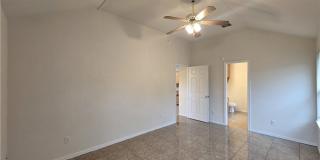 5705 Mandalay Gallery 20