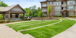 The Falls at Forsyth Gallery 28