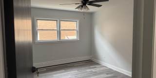 8011 S KOMENSKY Avenue Gallery 11