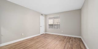 Los Robles Apartments Gallery 16