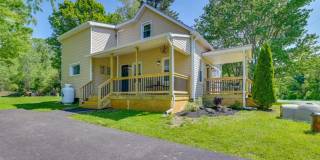 Spacious 4BR House in Gansevoort Gallery 1