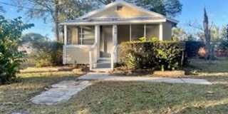 2 Bedroom / 1 Bath Bungalow in Sanford! Gallery 1