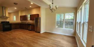 Room in 2 Bedroom Home in Atlanta Gallery 8