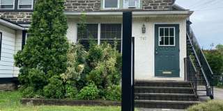 Gorgeous 3-Bedroom Apartment in Havertown! Available mid-September! Gallery 1