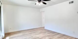 3524 N Miller Rd Gallery 14