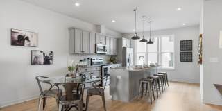 Gorgeous 3 bedroom end unit townhome with garage Gallery 17